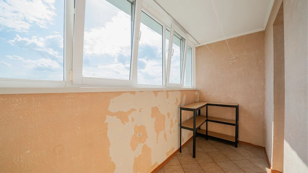 1 кімнатна 57.3 кв.м. Ремонт Велика кухня 17.8 кв.м. Власна