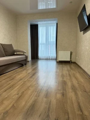 Квартира в гарному стані, район Масани!