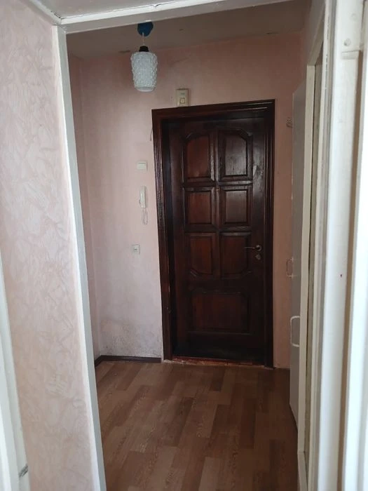 Продам 1но комн  29м2 Градецкий