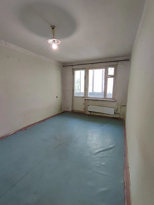 Продаж двокімнатної квартири