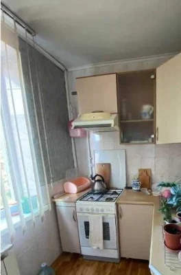 Продам 3комн.квартиру Молочная,метро Защитников Украины. Спо