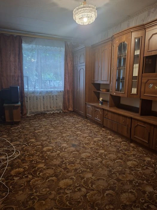 Продаж 1кім квартири в історичній частині міста. вул. Толсто