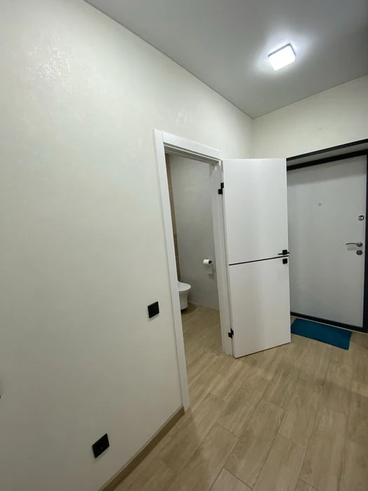 Продаж! 1-кімнатна квартира з ремонтом та автономним опаленн