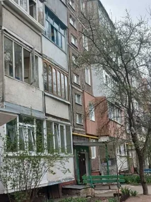 ПРОДАЮ 2-кім.Кв. Роздільні кімнати. Рн Просп.Миру. Поруч лік