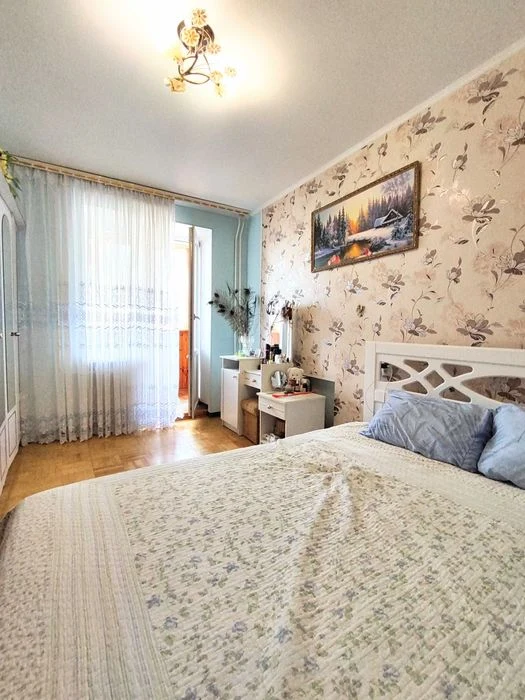 Продам 3-кімн.квартиру 62 м² у Центрі Чернігова, цегляний бу
