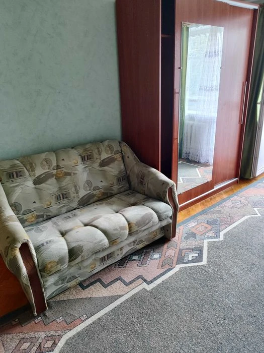 Продам изолированную квартиру
