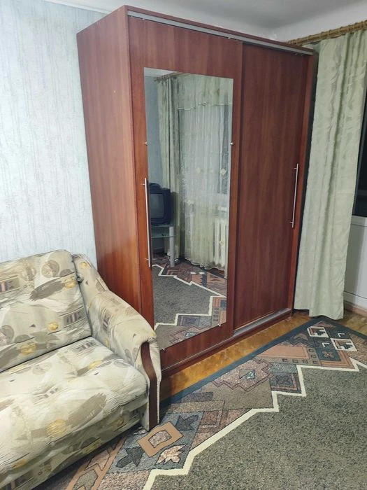 Продам изолированную квартиру