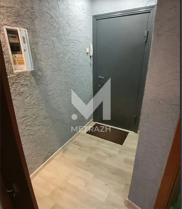 Продам 3-ком квартиру, поселок Жуковского, улица Академика П