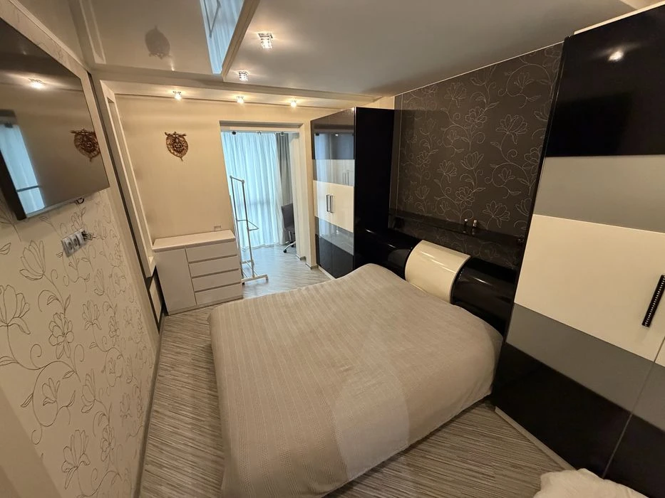 Продам 3 ком в спальном р-не Сертификат Ваучер єВідновлення