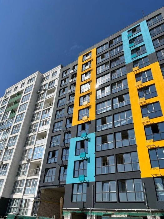 Продаж! 2-кімнатна квартира 72м2  АВТОНОМНЕ опалення, викона