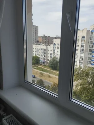 Продається   3-х кімнатна кв-ра, серія ЧН.  9/9 пан. вул. Ко