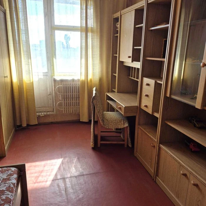 Продам 3к квартиру Салтовка  Гарибальди 8