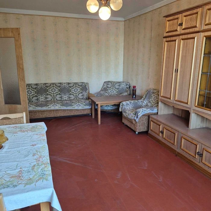 Продам 3к квартиру Салтовка  Гарибальди 8