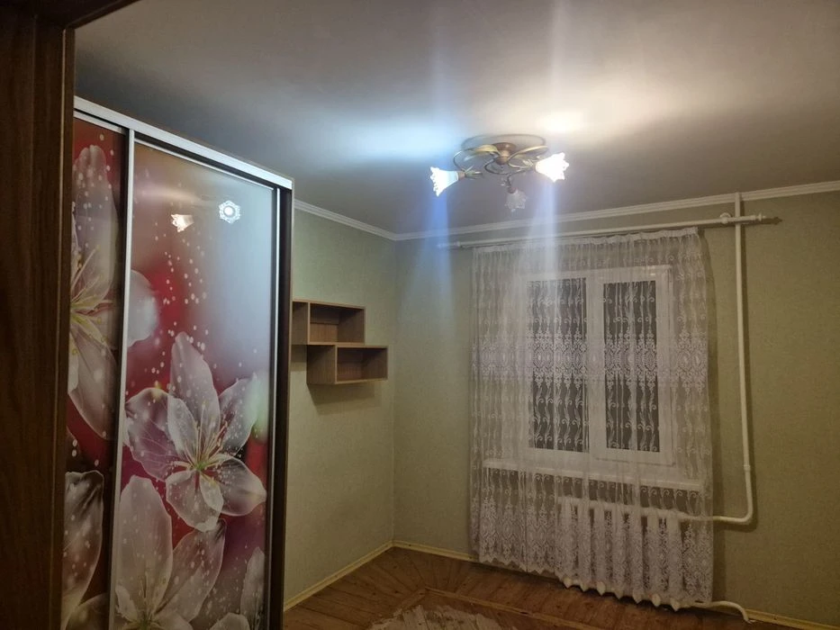 4к квартира і гараж Кондратьєва
