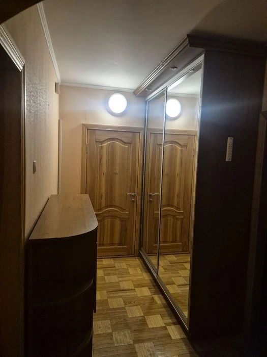 4к квартира і гараж Кондратьєва