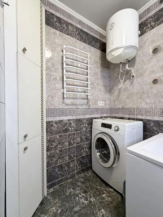 Продам 2-х квартиру центр Петропавлівська