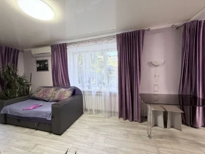 Продам 2-х квартиру центр Петропавлівська