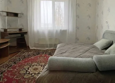Продаж 1 квартири. Лушпи.