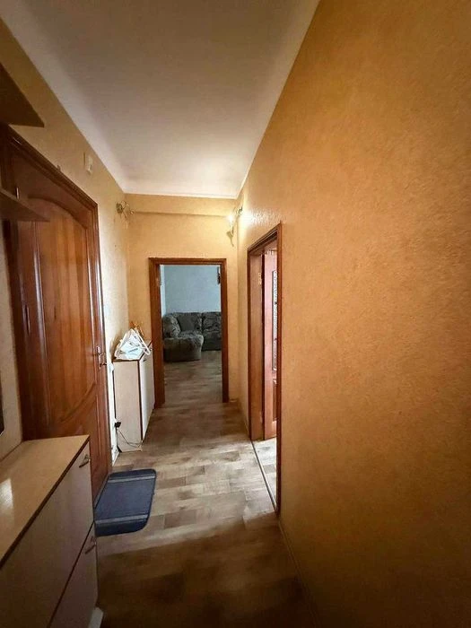 Продаж 2-кімнатної квартири по просп. Шевченка