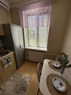 Терміново! В продажу малогабаритна квартира на Одеській