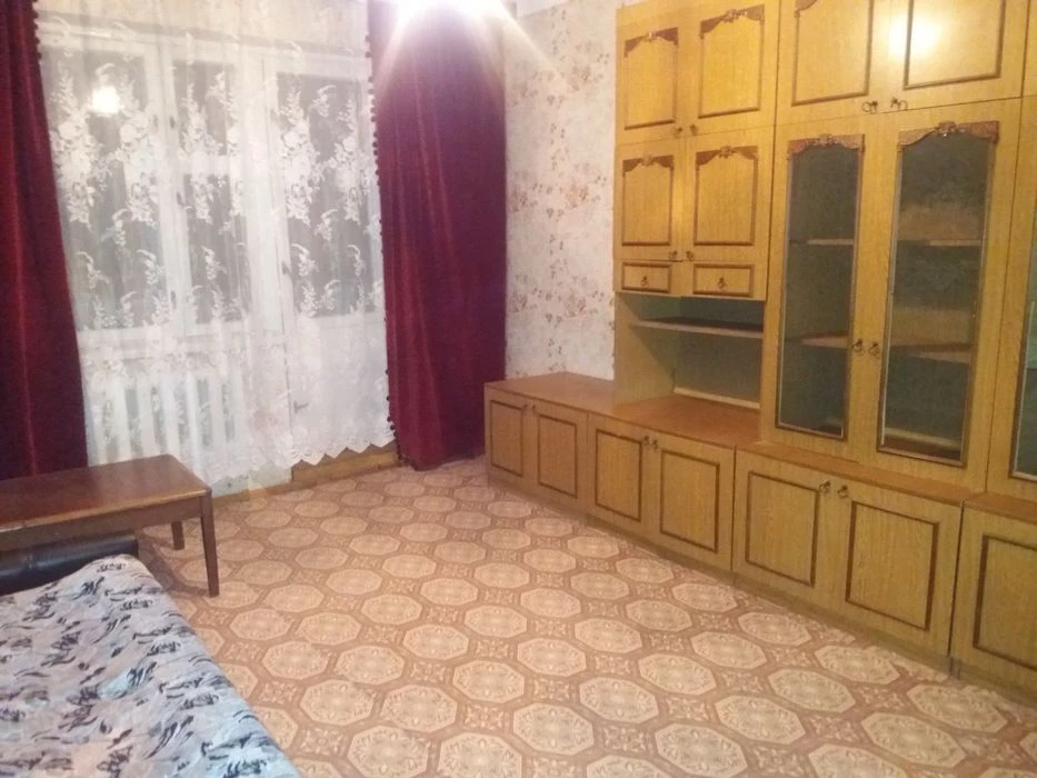 Продаж 2х кімнатної квартири на Героїв Крут 3 поверх  Євідно