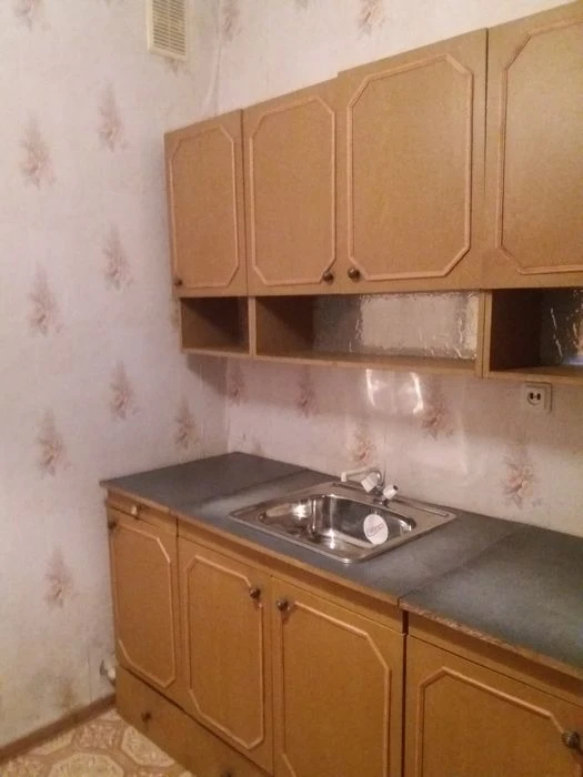 Продаж 2х кімнатної квартири на Героїв Крут 3 поверх  Євідно