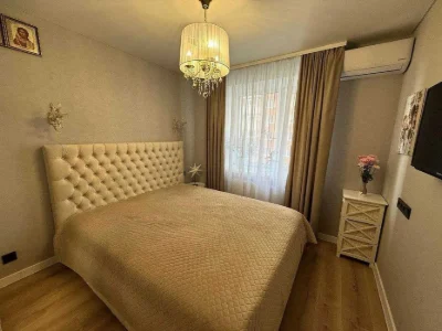 Продаж 2-кімнатної квартири в ЦЕНТРІ міста  вул.Луганська