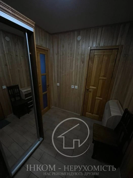 1к квартира в цегляному будинку