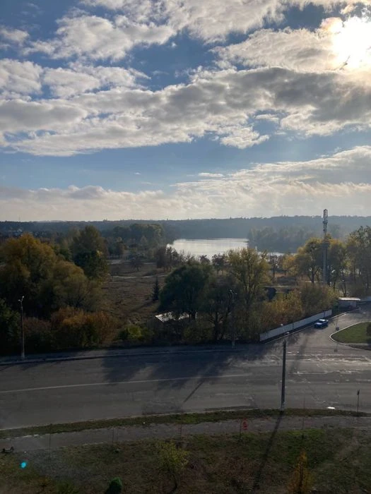 2к НОВОБУДОВА біля річки