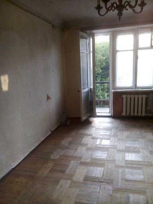 Продаж 2-х кімнатної квартири в Центрі Харкова