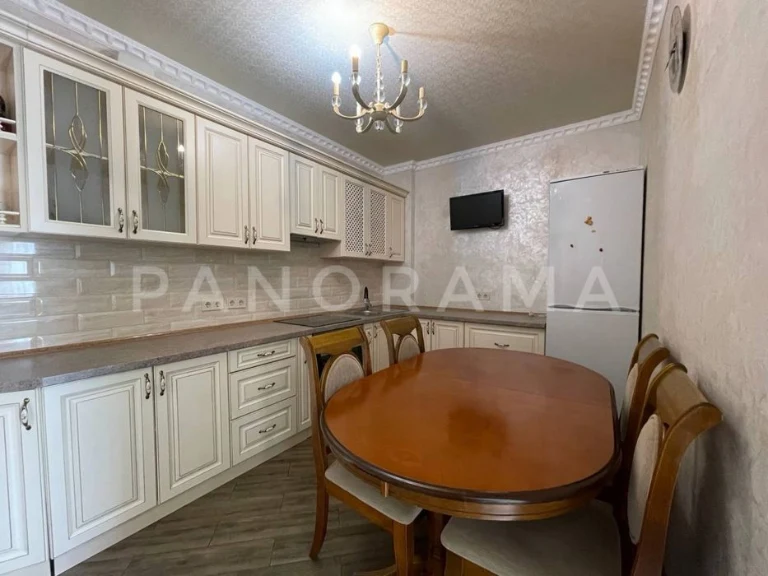 2 кімнатна квартира , Фабрична