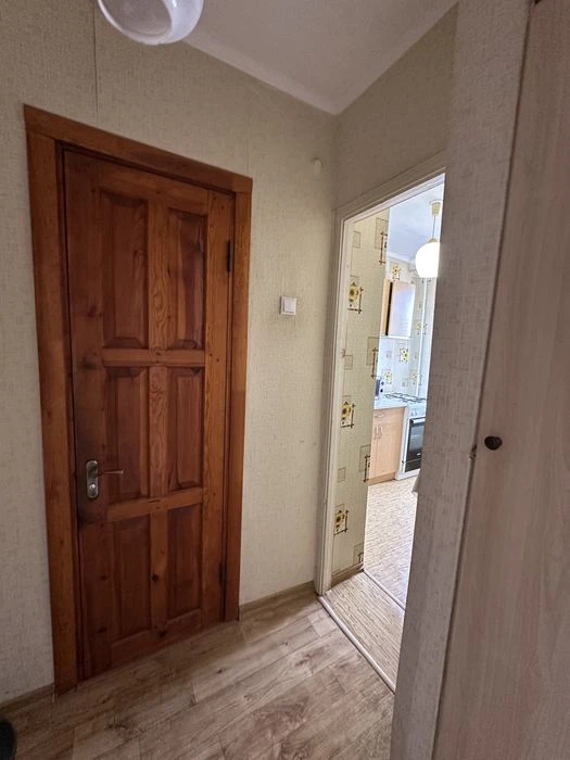 Продаж 1 кімнатної квартири ,Соборна 275