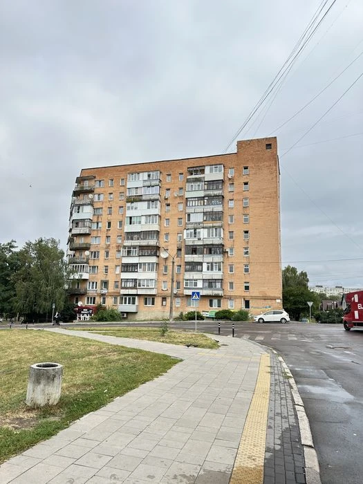 Продаж 1 кімнатної квартири ,Соборна 275