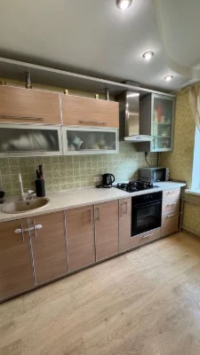 Продам 2-х квартиру вул. ЗСУ біля ріки
