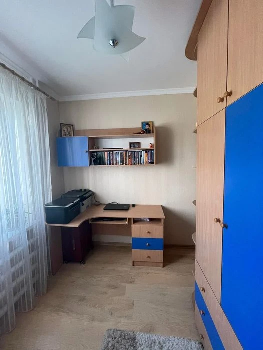 Продам 2-х квартиру вул. ЗСУ біля ріки