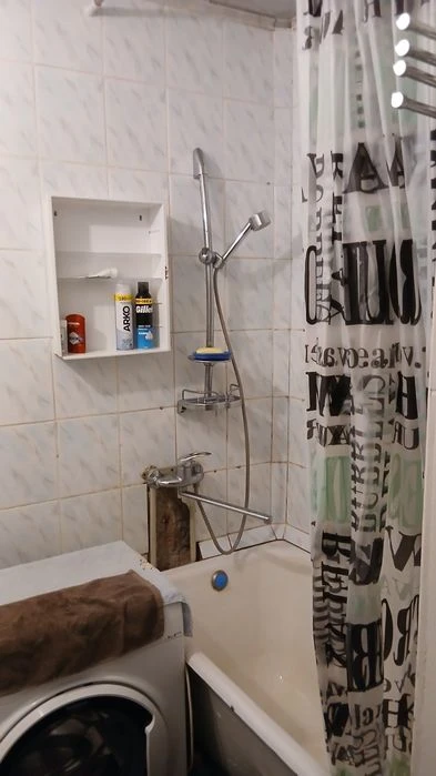 Продаж 1-к квартири. Супруна.