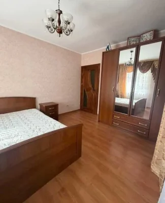 |  Продаж 2-кімнатної квартири 66,4 м² • Автономне опалення
