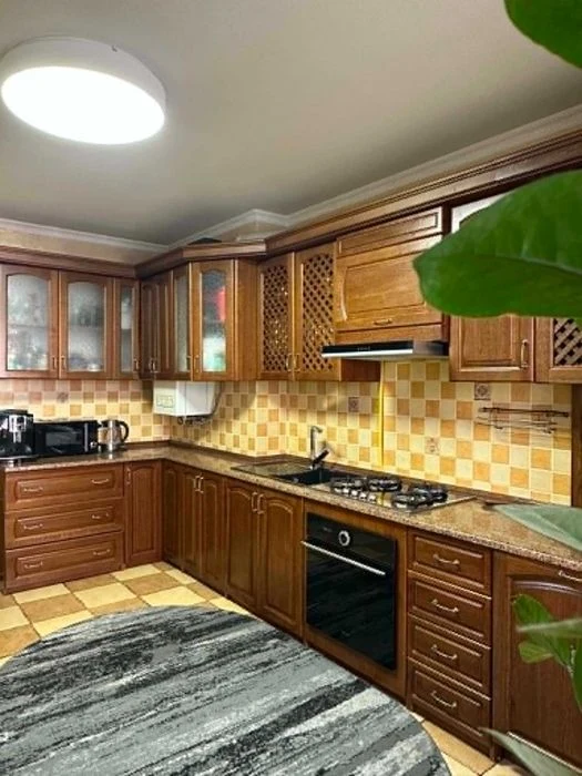 Продам 3-ну квартиру з автономним опаленням, район Автовокза