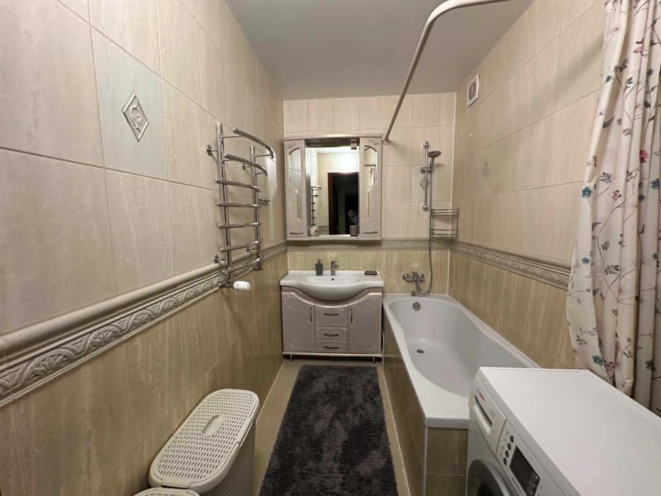 Продам 3-ну квартиру з автономним опаленням, район Автовокза