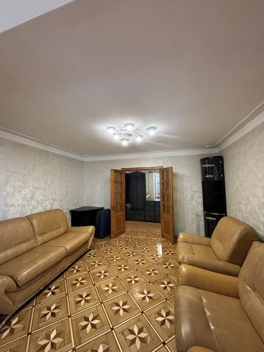 Трехкомнатная 80 м² | Кирпичный дом 2005 г. Косвенная