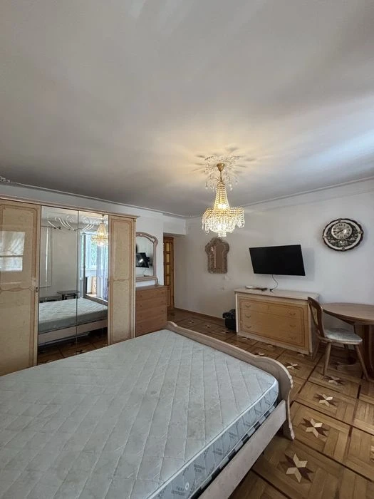 Трехкомнатная 80 м² | Кирпичный дом 2005 г. Косвенная