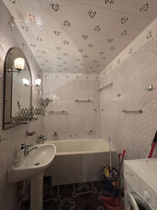 Трехкомнатная 80 м² | Кирпичный дом 2005 г. Косвенная