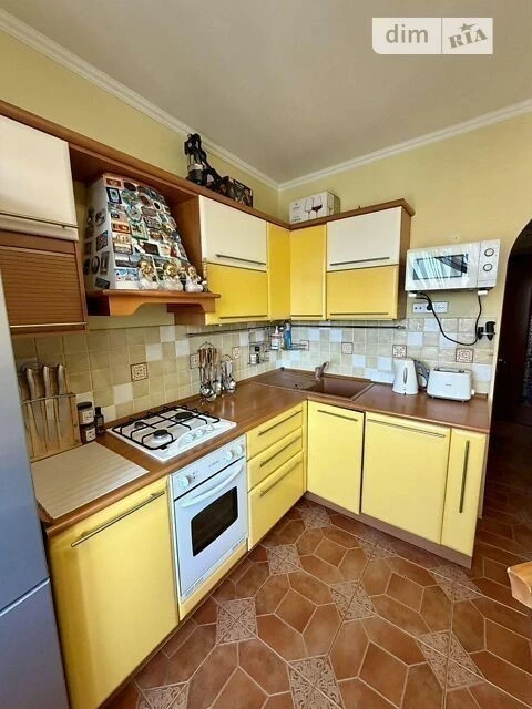 Продаж 2к квартири 52 кв. м на вул. Героїв Дніпра 35 • ID 34