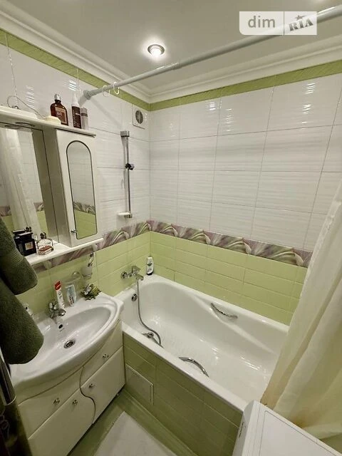 Продаж 2к квартири 52 кв. м на вул. Героїв Дніпра 35 • ID 34