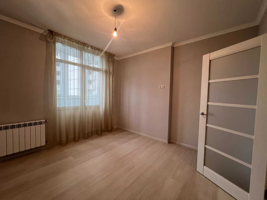 Продажа 3 кімн кв Світла 3д, біля метро Бориспільська, ЖК Сх
