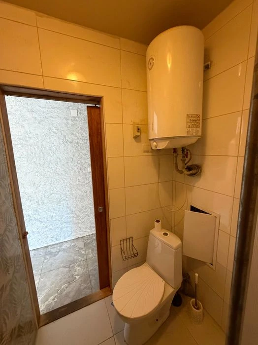 Продам 1к ул. Янгеля 12 (район ул. Титова)