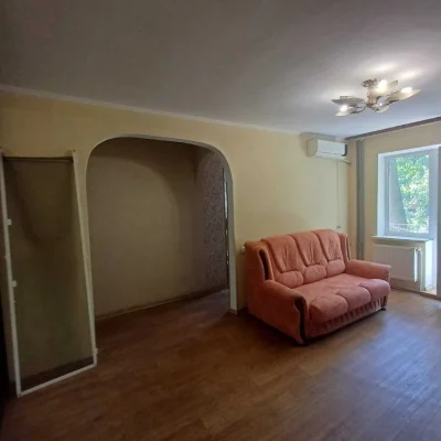 Продам 3к квартиру р-н Косиора, 3/5, автономное газовое отоп