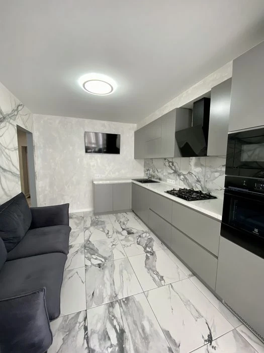 Продам ЖК Ривер Парк. 92000$