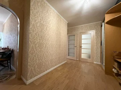 2 кімн. квартира новий будинок.Привіз.Газ.Цегла.