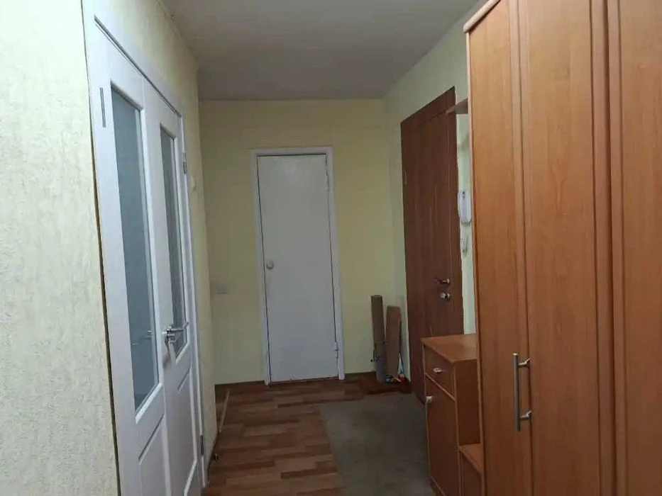 Продам 2х к.квартиру на ул. Космонавтов, жм Приднепровский